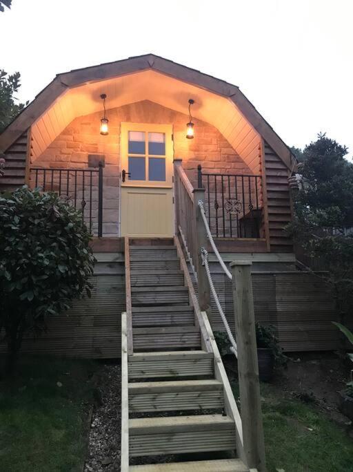 Bumble Bee Cottage Plymouth Exterior photo